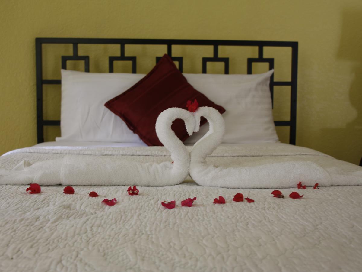 Milbrooks Resort Бухта Монтего Экстерьер фото